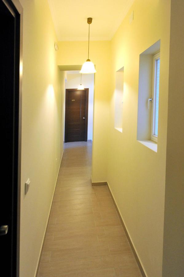 Ilios Hotel Lákka Buitenkant foto