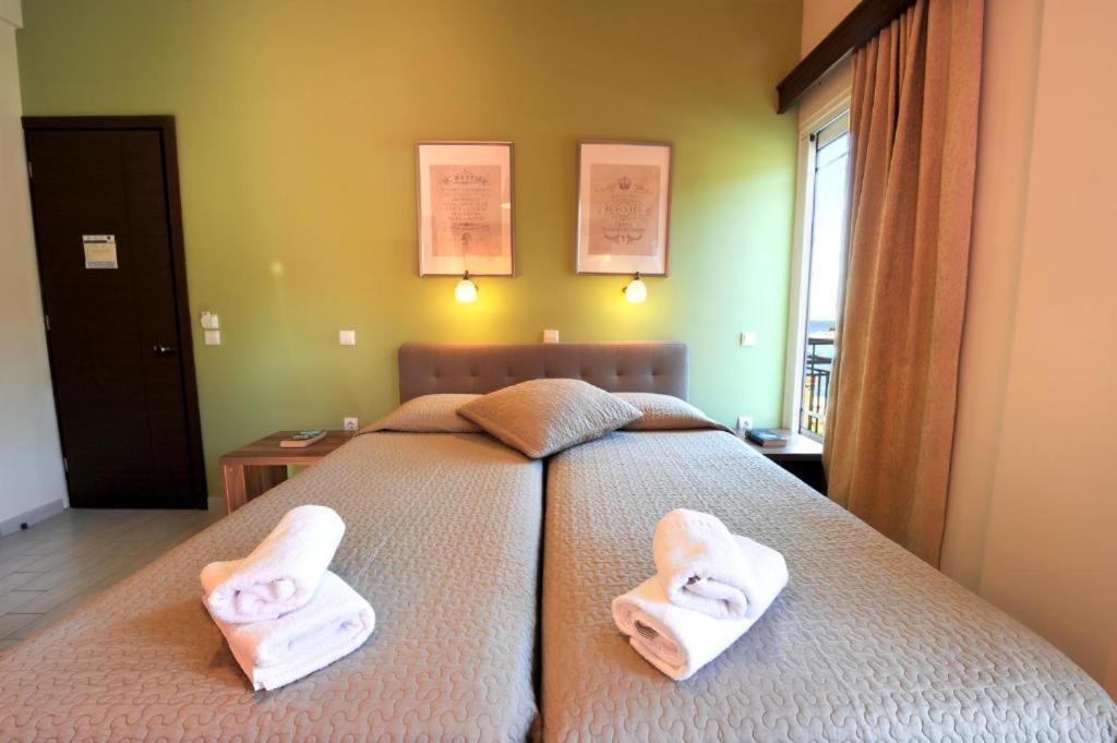Ilios Hotel Lákka Buitenkant foto