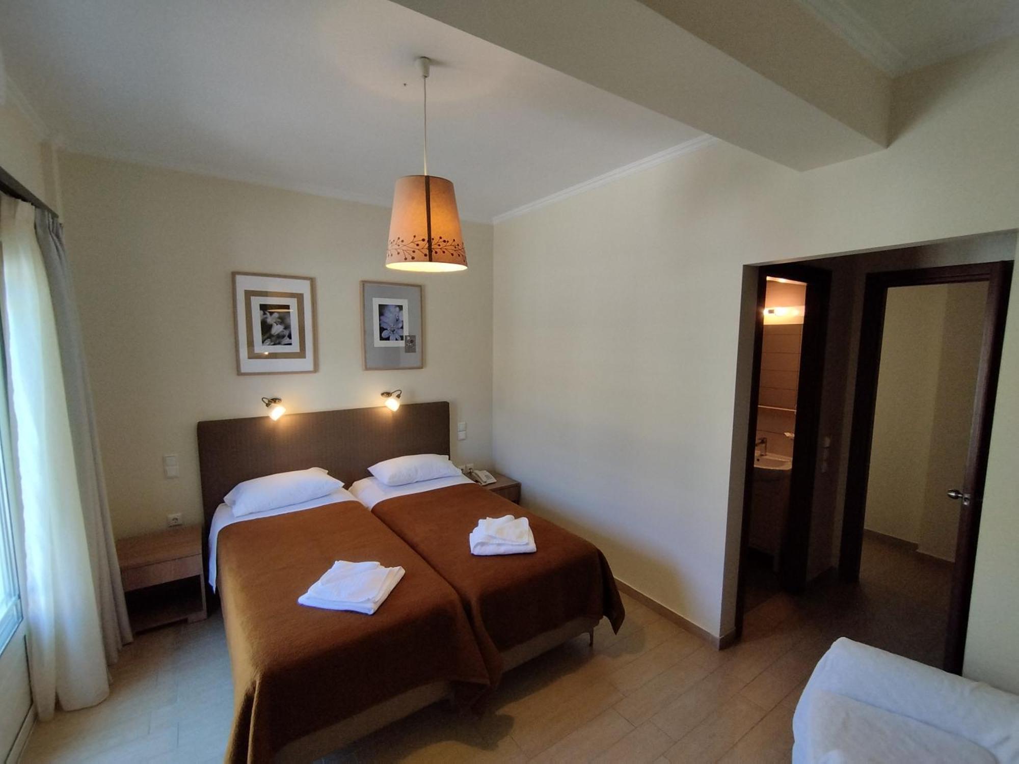 Ilios Hotel Lákka Buitenkant foto