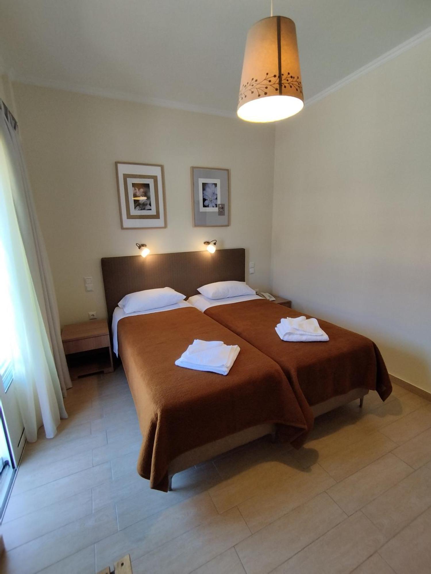 Ilios Hotel Lákka Buitenkant foto